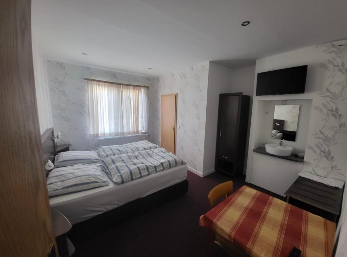 Hotel Zum Ritter Staufenberg  Ngoại thất bức ảnh