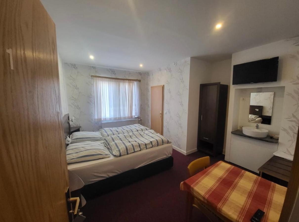 Hotel Zum Ritter Staufenberg  Ngoại thất bức ảnh
